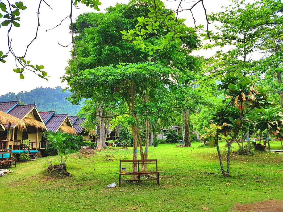 ฺBay Yard Hut Otel Koh Chang Dış mekan fotoğraf